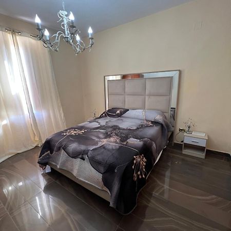 Room Station Giulia Napoli Dış mekan fotoğraf