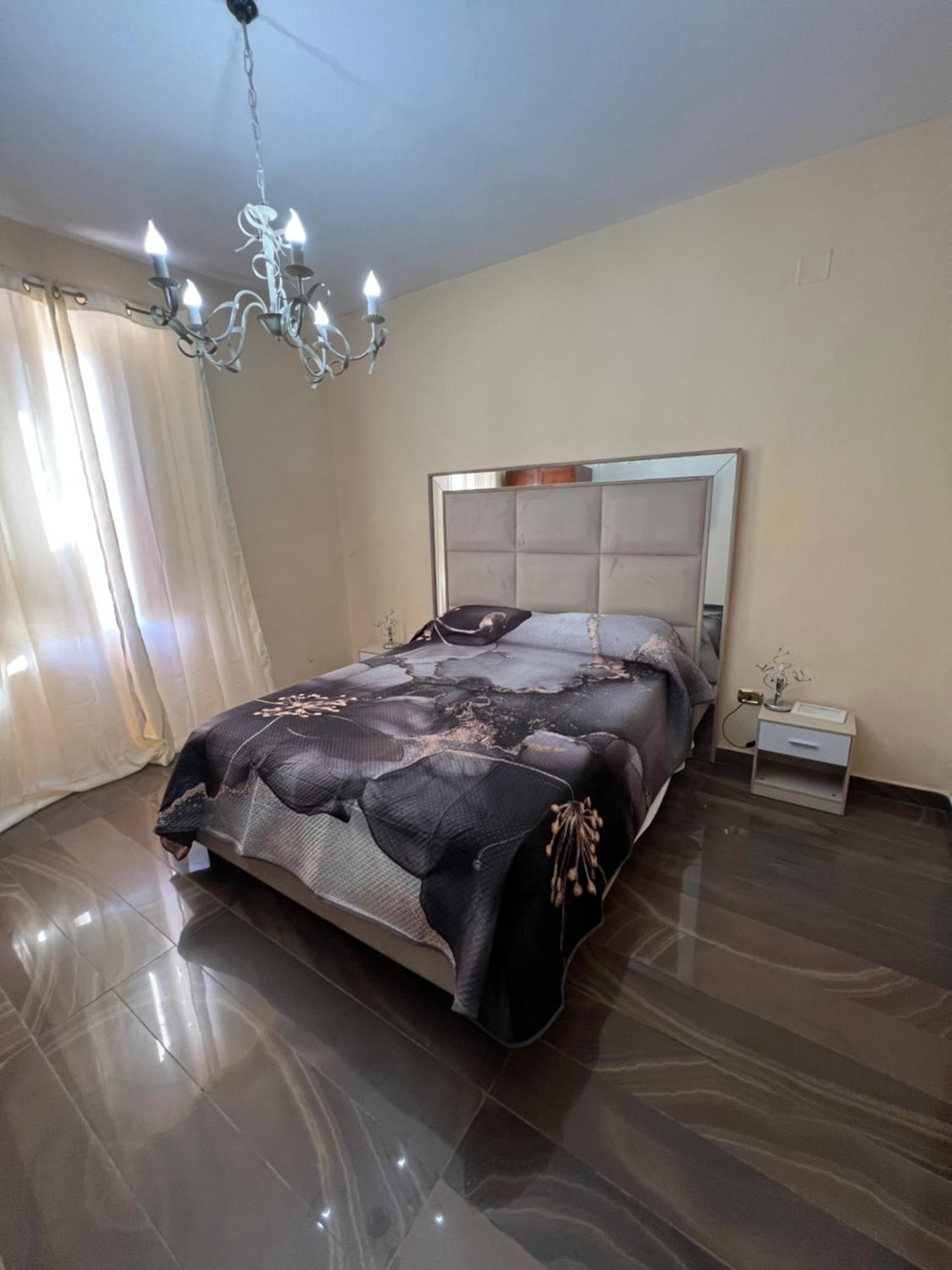 Room Station Giulia Napoli Dış mekan fotoğraf